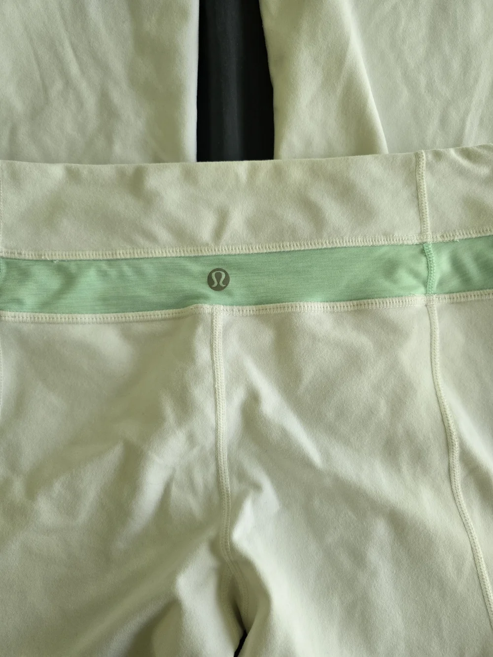 lululemon athletica Kids Cream Wide-Leg Leggings with Mint Waistband